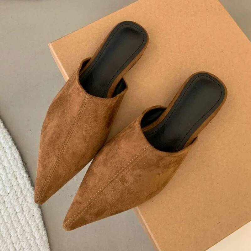 Retro Faux Suede Pointed Toe Low Heel Mule Slippers for Women Fashion Summer Flats Beach Sandals Casual Comfortable House Shoes ddmythur