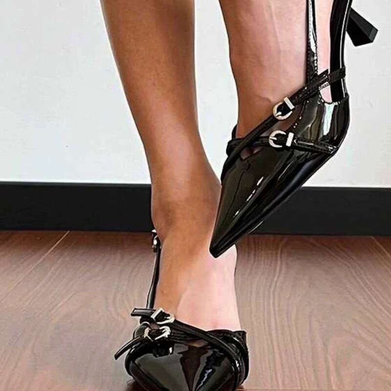 35-42 Plus Size 2025 New Pointed Kitten heel Closed Toe Sandals for Women British Style One-Strap High heels Women's Shoes