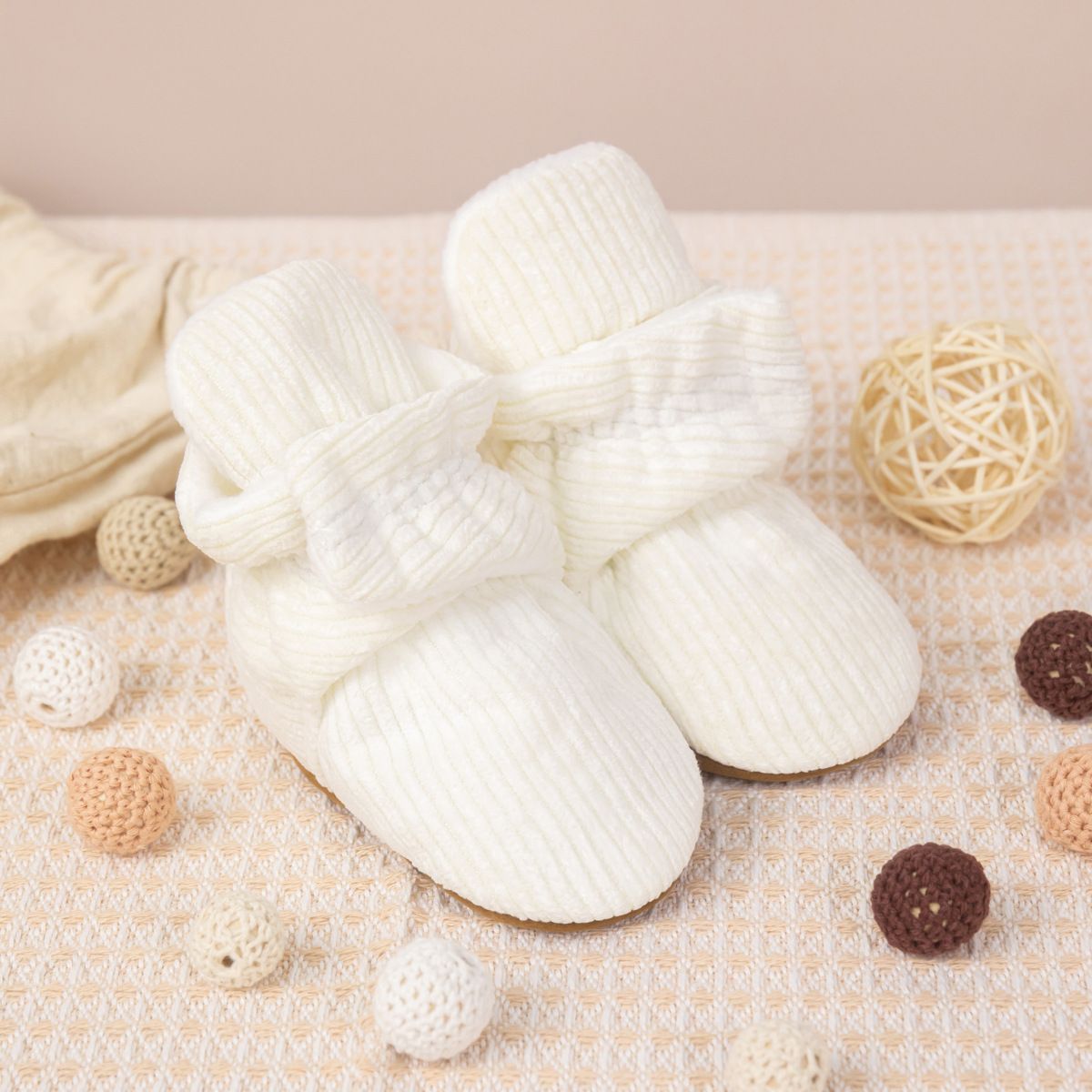Baby Shoes Boots Winter Warm Socks Light Weight Non-Slip First Toddler Shoes Kidszworld Newborn Infant Footwear Shoes Booties 0-18M Months K0026