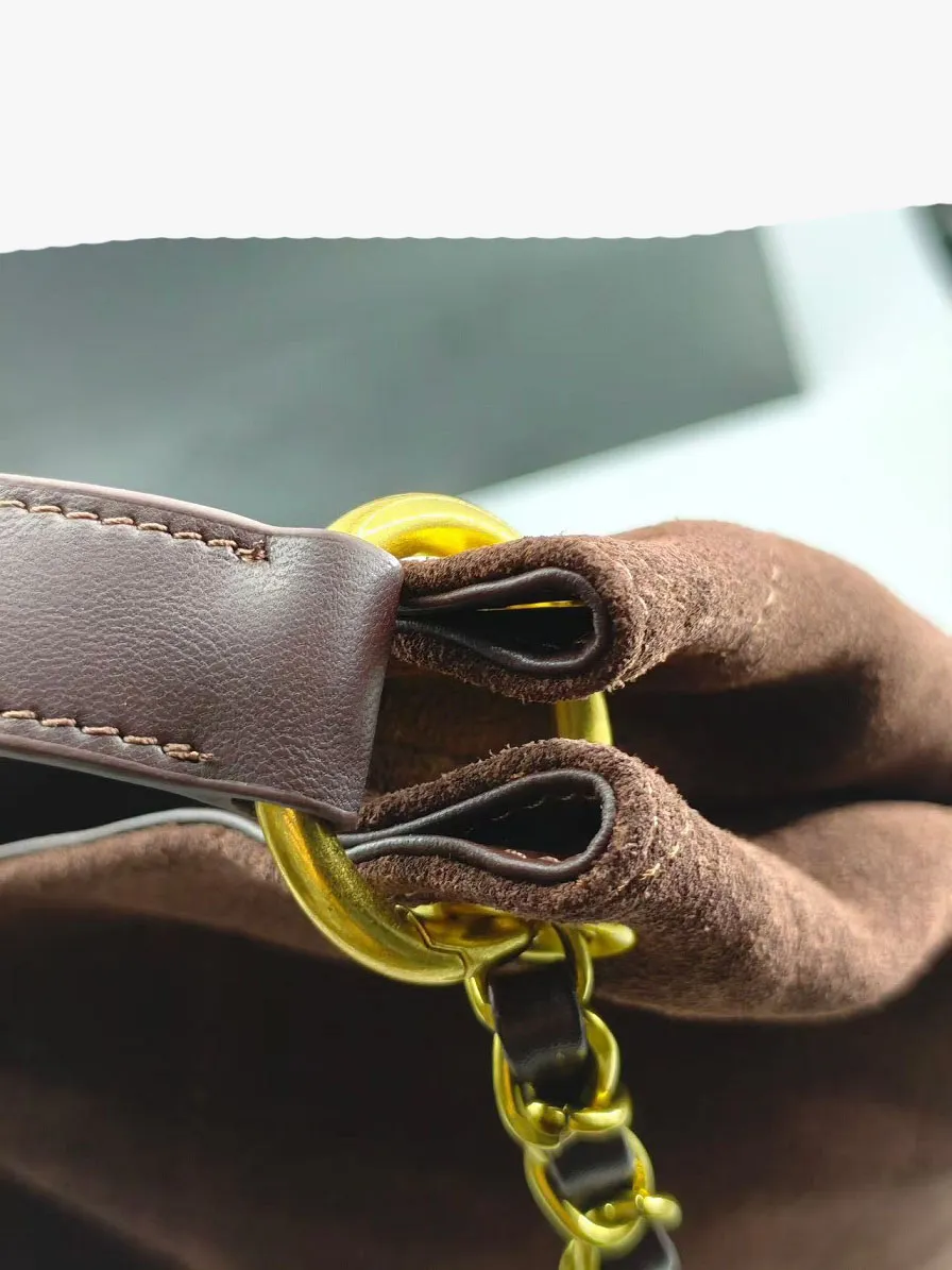 Women's Designer Leather Handbag: Versatile Converter for Shoulder, Crossbody, and Clutch