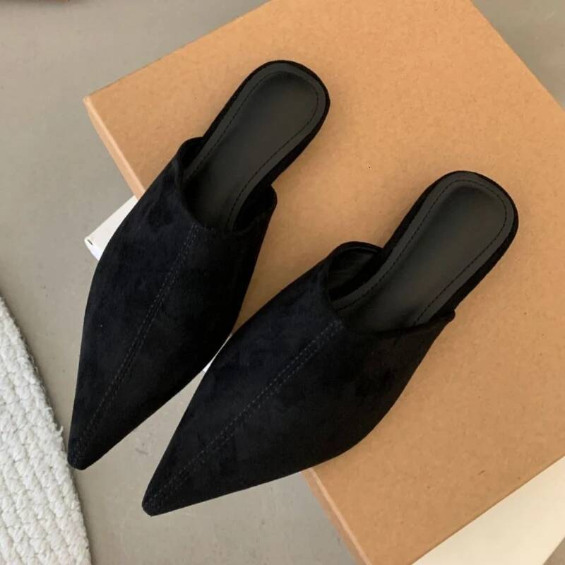 Retro Faux Suede Pointed Toe Low Heel Mule Slippers for Women Fashion Summer Flats Beach Sandals Casual Comfortable House Shoes ddmythur