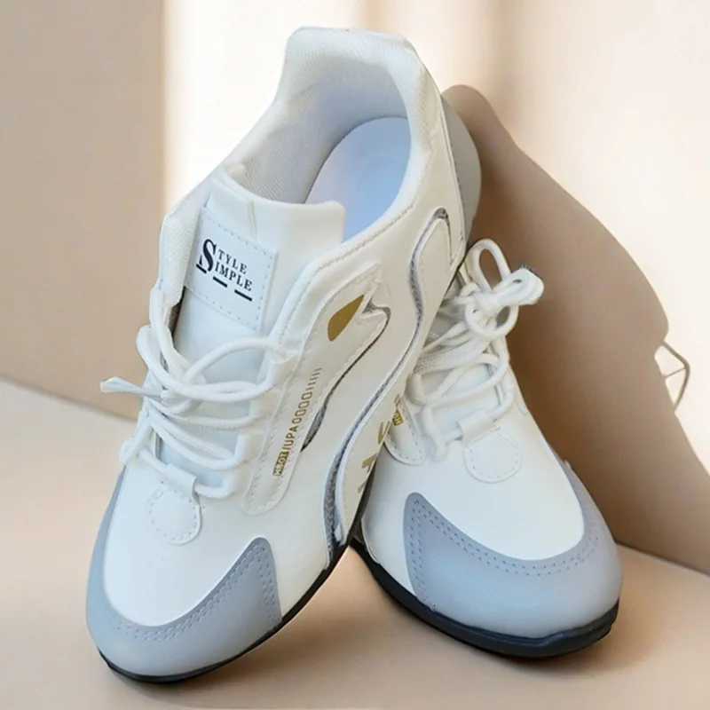 Mens PU Leather Casual Sports Waterproof Sneakers Lightweight Breathable Flat Nonslip Tenis Shoes for Spring and Autumn Z250930
