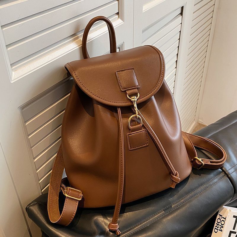 Designer Bag Backpack For Women New Trendy Travel Small Niche Bag High-end Leather Casual Luxury Bag Travel School Bag