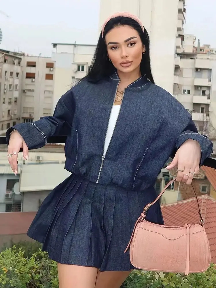 HH Street Fashion Denim Bomber Jacket For Women Solid Color Stand Collar Zipper With Pocket Balloon Style Causal Coats 250930