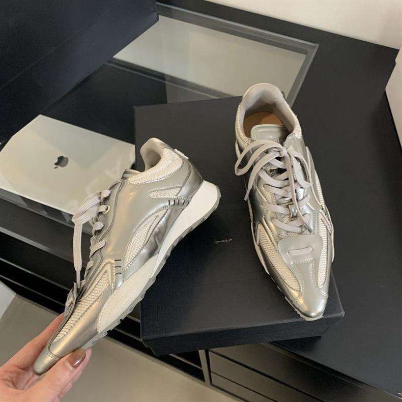 Niche Pointed Toe for Women 2025 Autumn Winter New German Training silver Lace-up Flat Versatile Casual Sports Shoes