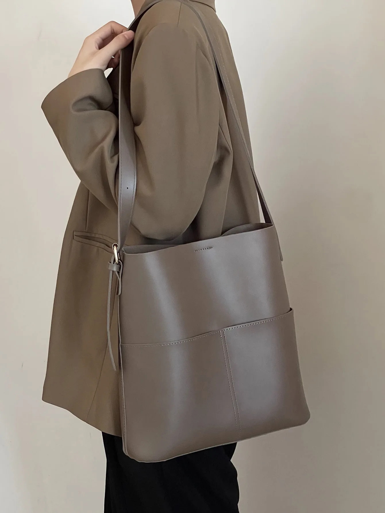 Fashionable womens leather shoulder bucket bags handbags winter fall autumn femme casual sac de luxe femme vintage 250930