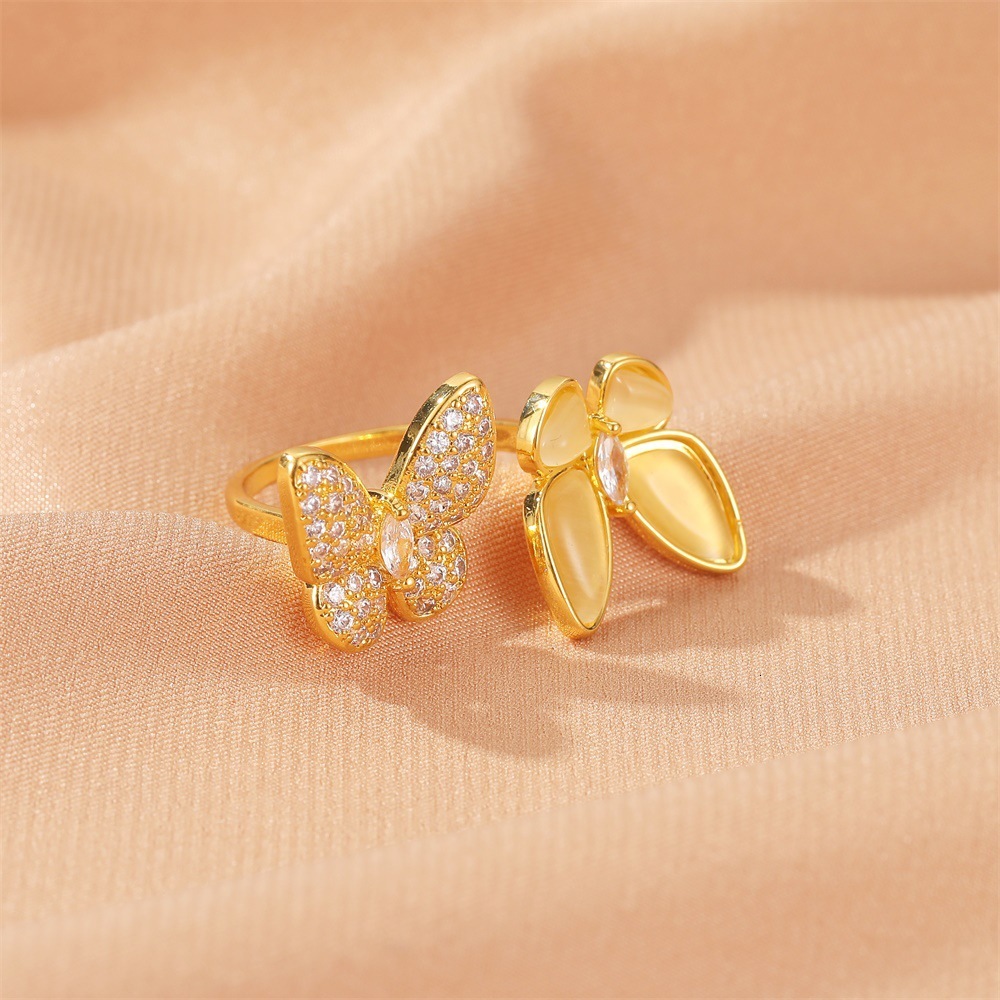 Exaggerated White Mother-of-Pearl Butterfly Fashion Adjustable Open Elegant Cat's Eye Stone Index Finger Ring