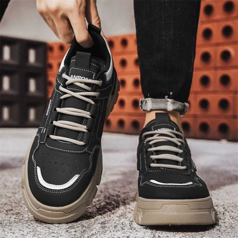 Mens casual sports shoes four seasons softsoled nonslip outdoor running shoes tooling labor protection shoes fashion sneakers Z250930