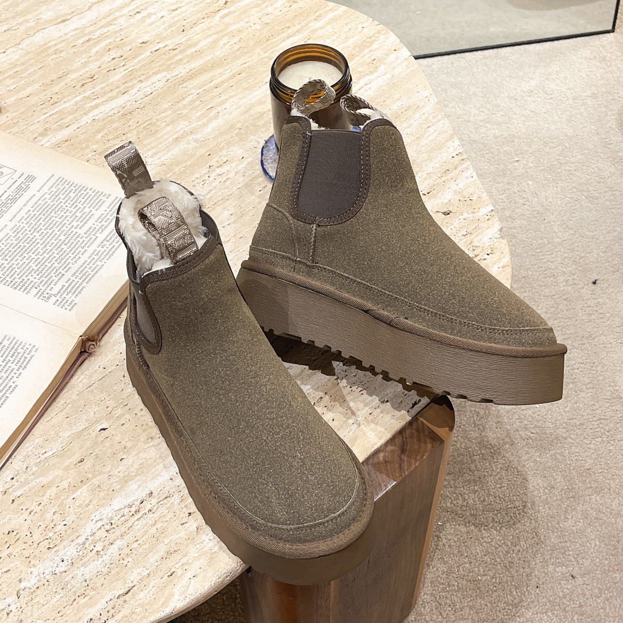 Thick Soled Women's Snow Boots Height Increasing Cotton Shoes Wool Middle Boots Inner Lining Middle Boots Autumn And Winter New Warm Designer Sho