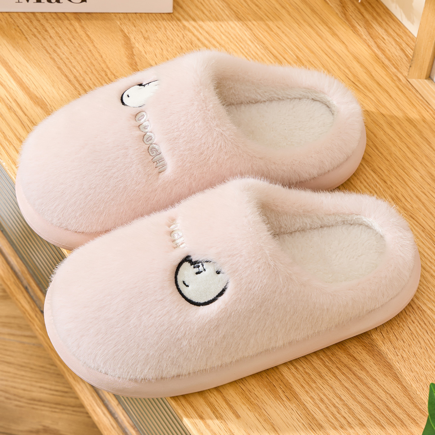 Women's Winter 2025 New Indoor Home Warm Plush Antibacterial Household Cotton Slippers for Men ddmymarket