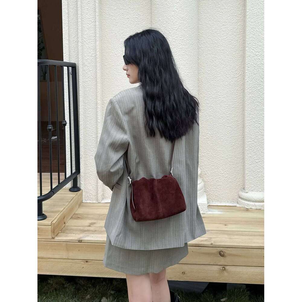 Genuine Grade Suede Leather Women's Shoulder Crossbody Designer Brand Ladies Small Handbag Cloud-Shaped Bag Cowhide