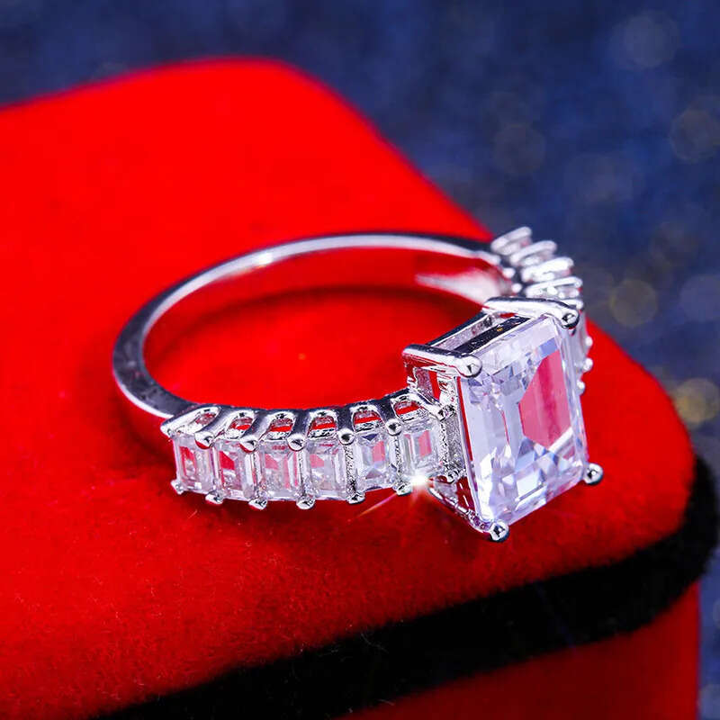 Rulalei 2024 Choucong Brand Wedding Rings Jewelry Sterling Sier Princess Cut 5A Cubic Zircon CZ Dia Gemstones Party Women Band Ring Gift