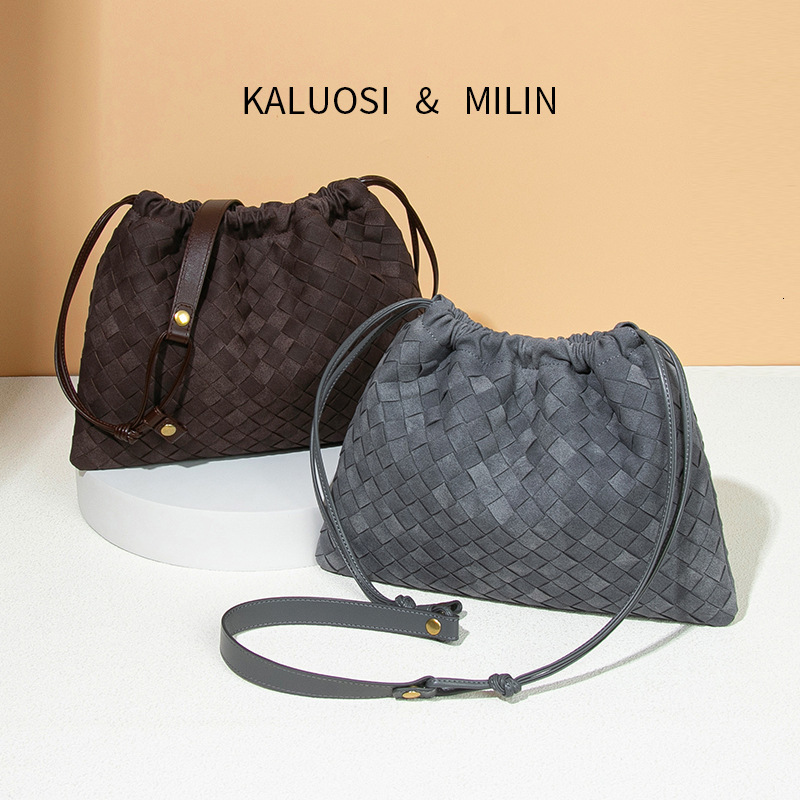 New Woven Pleated Drawstring Cloud Fashion Versatile Crossbody Niche Matte Shoulder Bag
