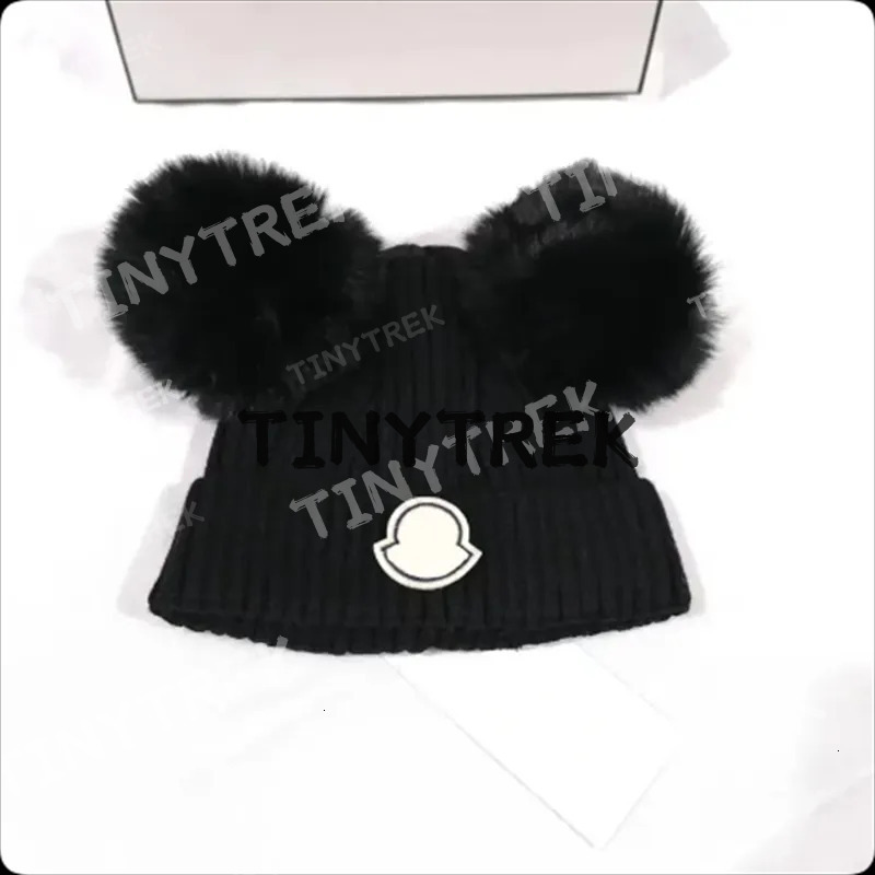 Designer Kids Autumn Winter Skull Cap Children Warm Knitted Caps Balls Top Decoration For Newborn Baby Beanies Unisex Hats 1-5 years