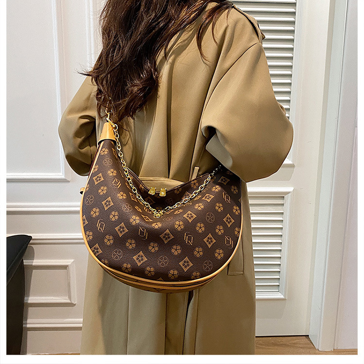 Free shipping Designer Coffee-Color Printed Crescent Hobo Bag With Chain Fashion Luxurious Chic Versatile Elegant Casual Handbag For Women