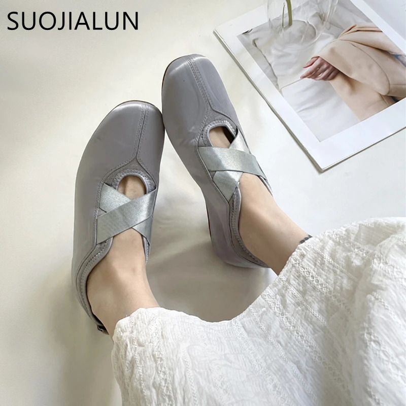 SUOJIALUN 2025 Spring Women Flat Shoes Fashion Round Toe Slip On Ladies Elegant Loafer Shoes Soft Flat Heel Boat Shoes 250930