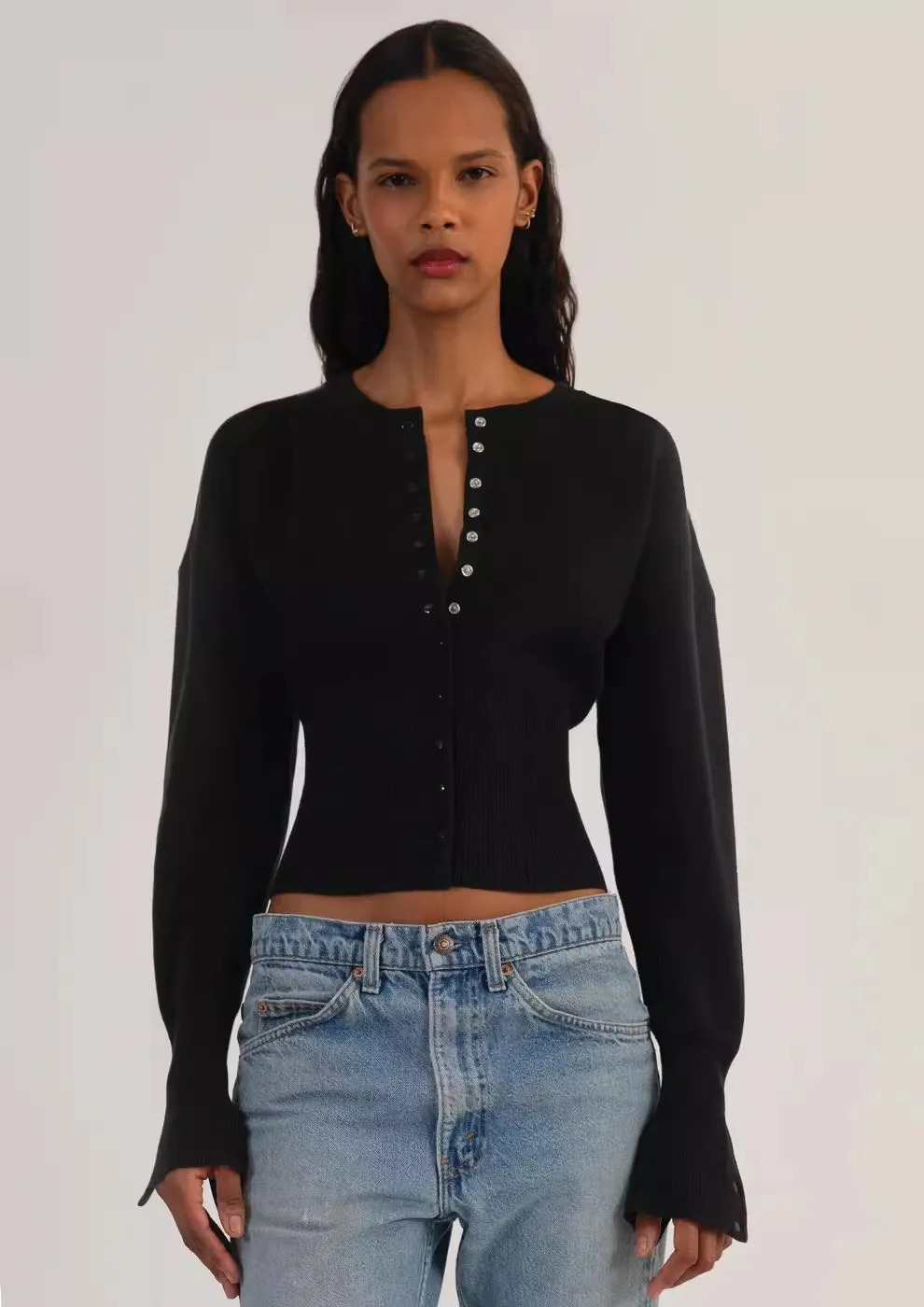 OREUND IRIs round neck single breasted knitted sweater short top with thin underneath 250930
