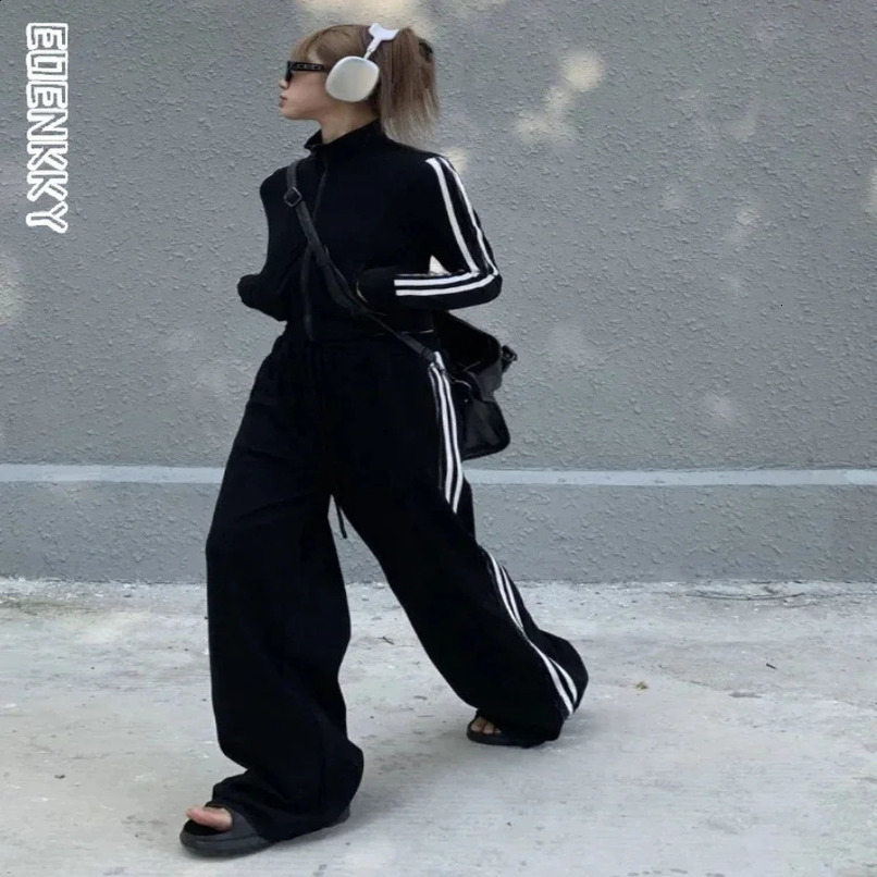 Womens Tracksuit Lo… - image