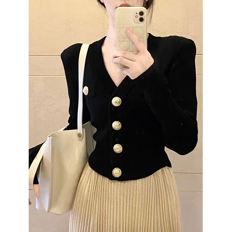 2025 French style black V-neck women's social knit cardigan autumn designer jacket sweater jacket basic shirt top coarse wool fashion short jacke