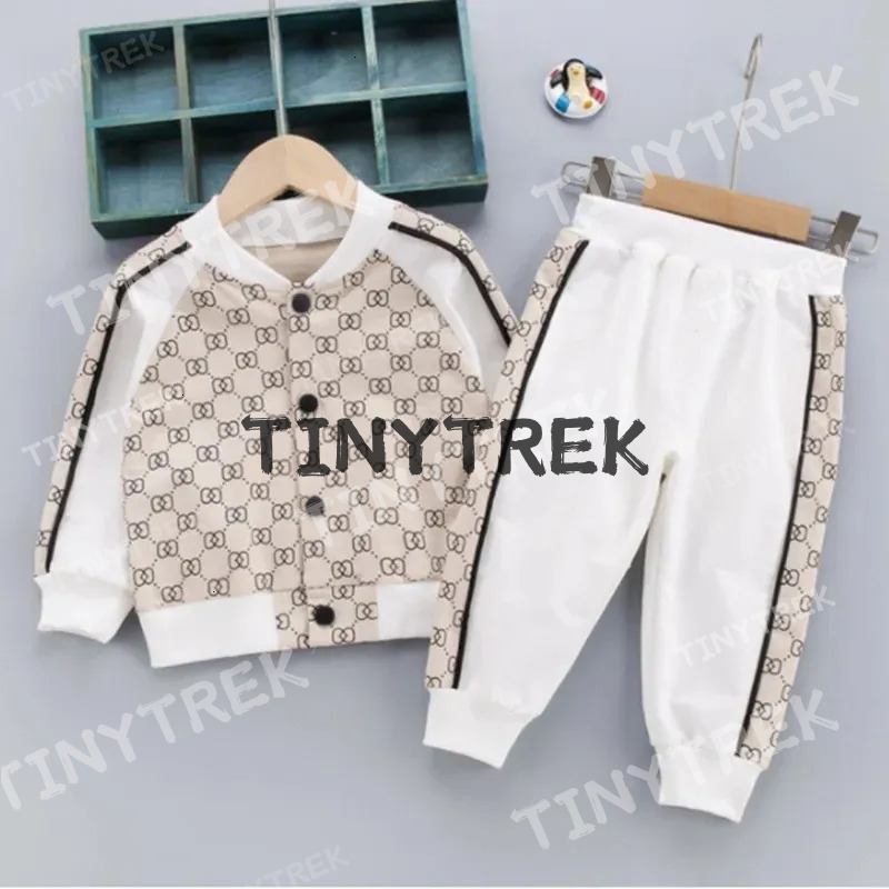 Baby boy clothing Spring and Autumn childrens fashionable cotton jacket pants 2-piece baby sports suit set 2Y 241008