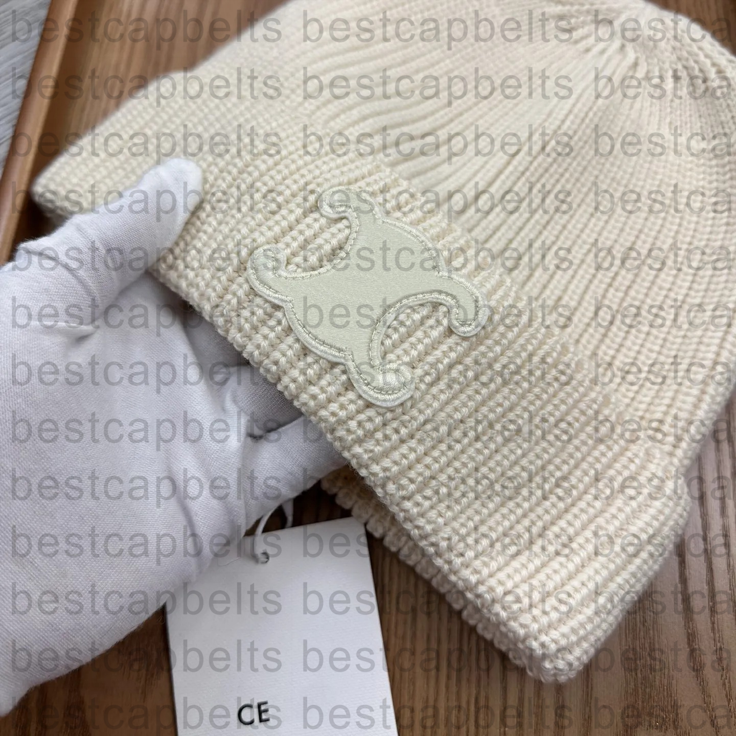 TOP designer beanie good material embroidery Luxury Knitted Hat Classic UNISEX trend autumn winter Elegance versatile temperament Casual fashion