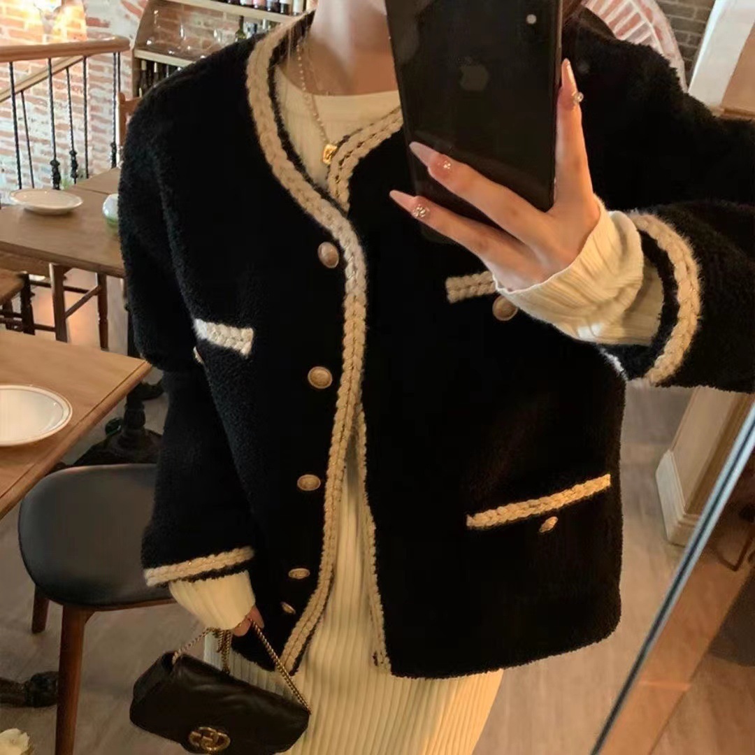 2025 designer jacket, French retro style coarse wool short jacket, women's autumn fashion and winter new loose fit cardigan sweater, autumn and w