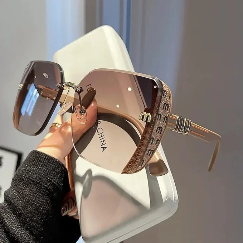 Fashion Oversized Square Sunglasses Women y Sun Glasses Vintage Female Shades Outdoor Eyeglasses 250925