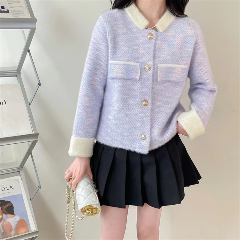 French style autumn and winter new design sense knitted cardigan women's jacket gradient stripe fake pocket coarse wool short coat stand fashion 