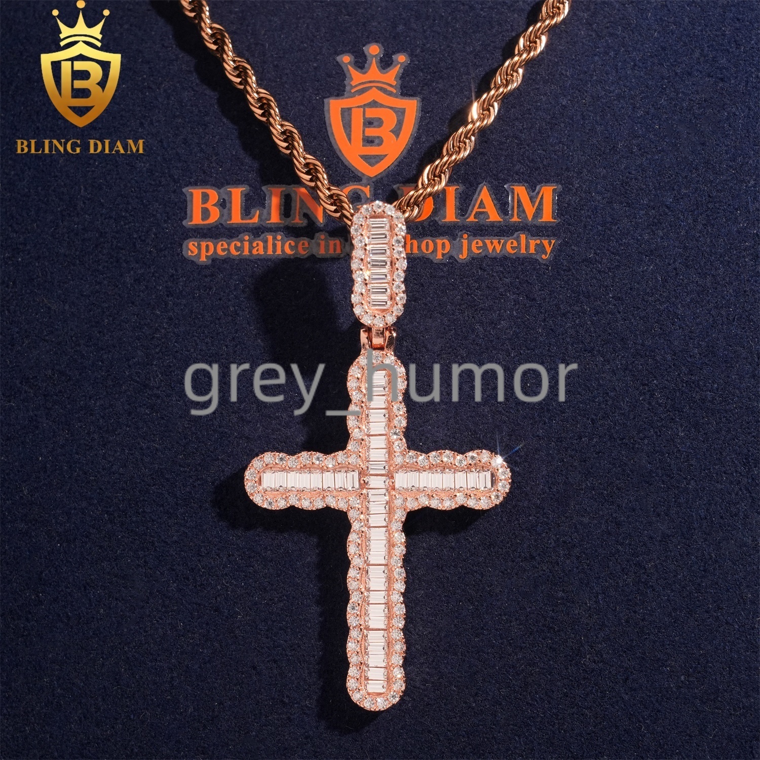 Wholesale Price Hip Hop Rapper Cross Jesus Pendant Vintage Jewelry Iced Out Vvs Moissanite 925 Sterling Silver