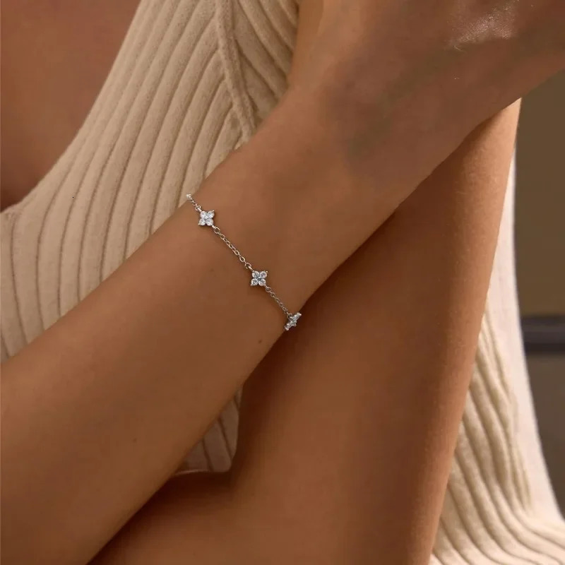925 Silver Plated Cz Fourleaf Flower Bracelet for Women Girl Cute Dainty Adjustable Link Chain Bracelet Trend 18k Gold Jewelry 250928