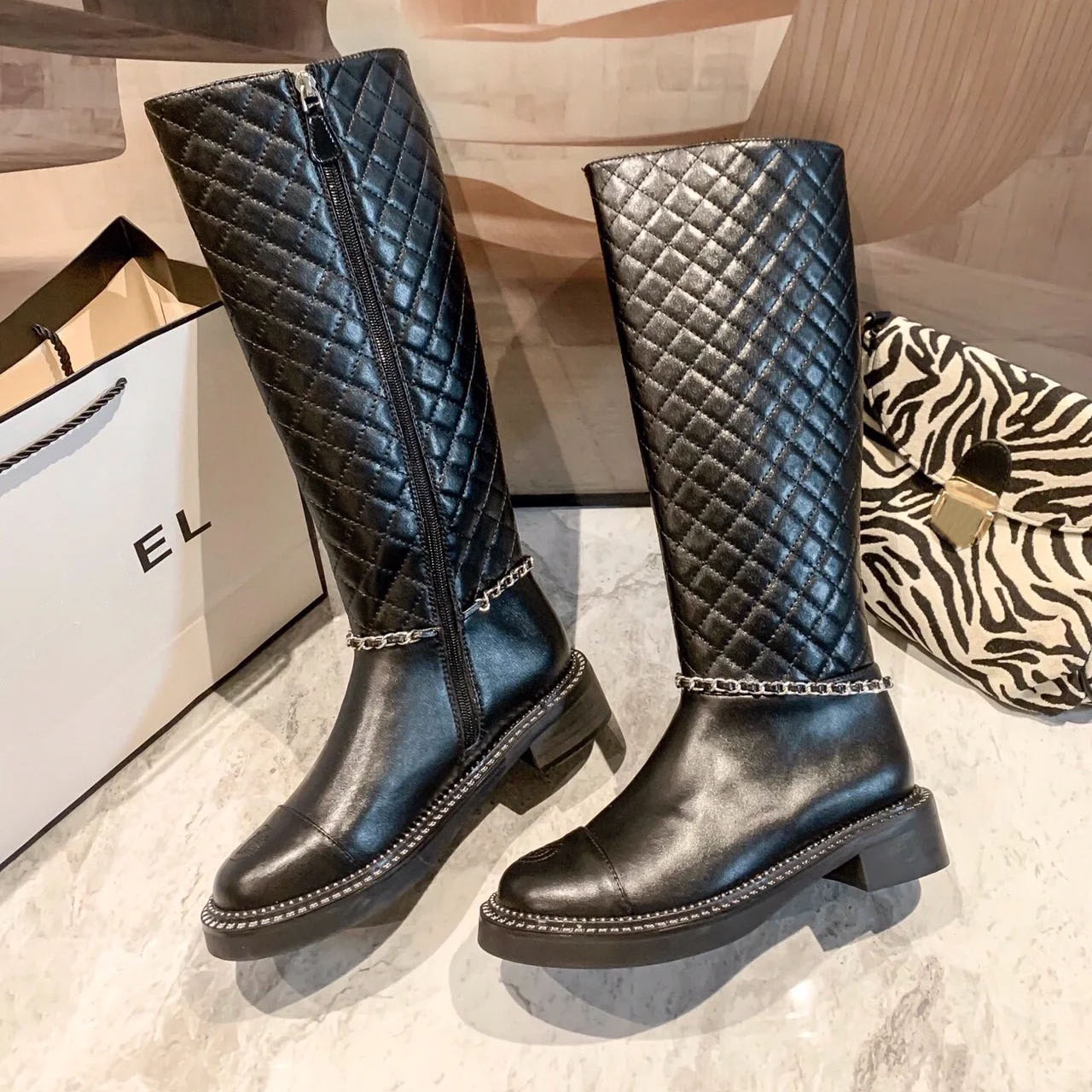 French brand designer womens rain boots with thick heels and thick soles ankle boots high-quality winter womens rubber boots G220720 upper material 35-40 yards