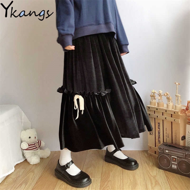 Gothic Black Velvet Skirt Women Bow High Waist Pleated Skirt Students Kawaii Vintage Winter Warm Lolita Long Skirt For Teenagers 210619wtt