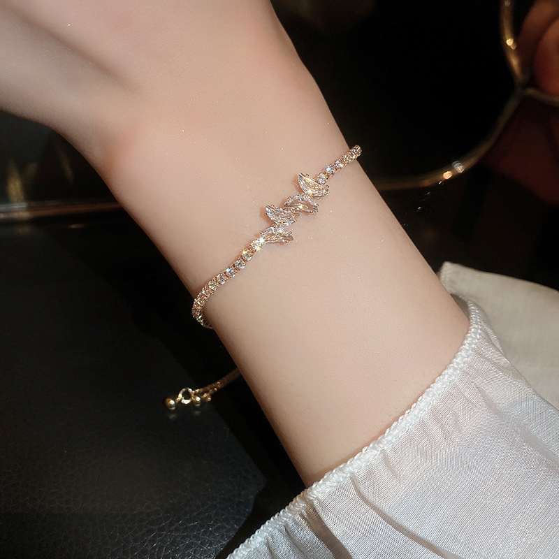 Zircon Butterfly Pull Niche Light Luxury Fashion Bracelet Versatile High-end Feel New Wholesale Women - view 6