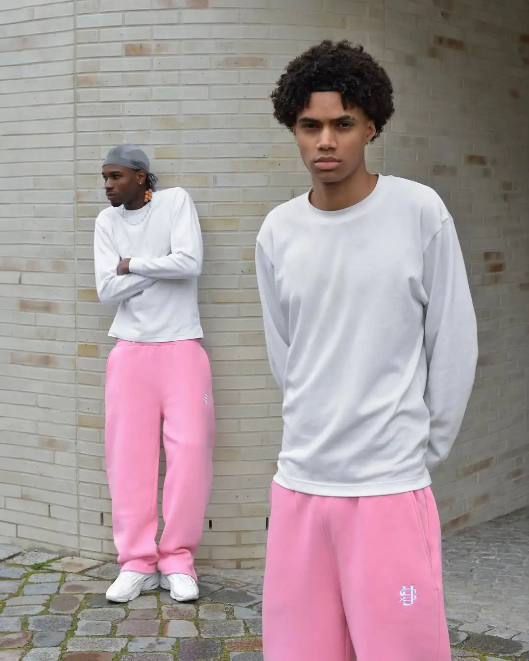 Designer Men's Pants Embroidery Y2K Loose running pantalon hoodie men coat Harajuku Retro Street Wear Solid Color baggy Sweatpants Women tracksui