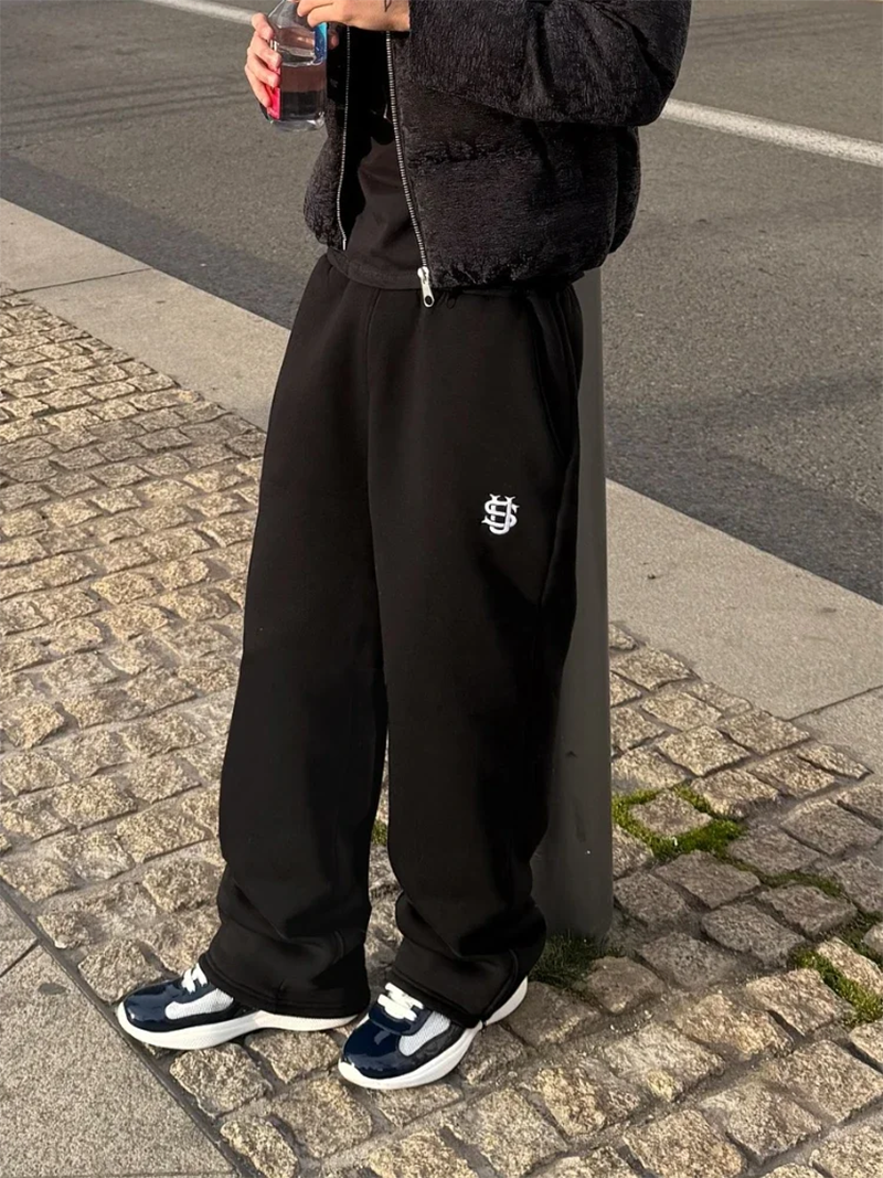 Designer Men's Pants Embroidery Y2K Loose running pantalon hoodie men coat Harajuku Retro Street Wear Solid Color baggy Sweatpants Women tracksui