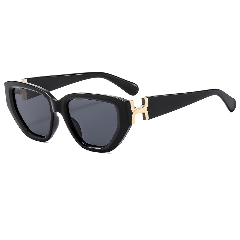 Designer Sunglasses For Women Men Sunglasses Classic Cat Eye Sunglasses Luxury Polarized Goggle Pilot PC Frame Oversized UV400 Eyewear KP81100