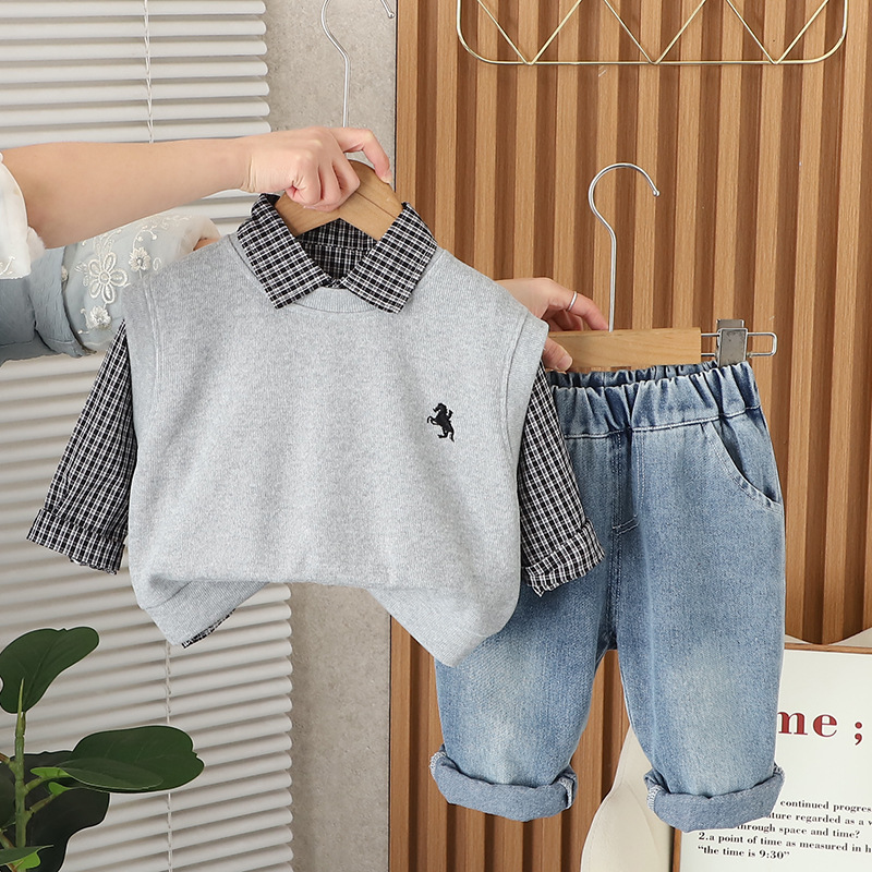 2025 New Spring Toddler Boys 3-Piece Set Sweater Vest Long-Sleeve Outfit Trendy Fashion for Spring & Autumn