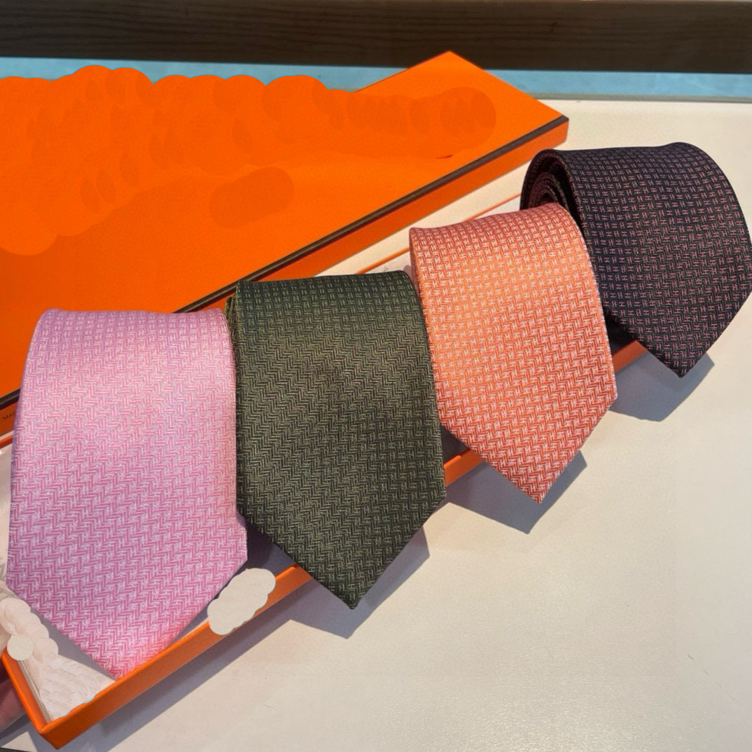 2025 Men's Luxury Fashion Silk Tie Designer's Gold Blue Jacquard Stripe Embroidered Pattern Tie High End Party, Wedding and Business Leisure Tie G/H Box Packaging 843