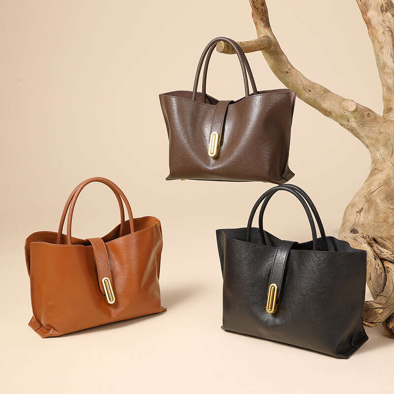 Luxury bag for Women New Top Layer Vegetable Tanned Leather Tote Niche Fashion Commuter Handbag s Crossbody Bag