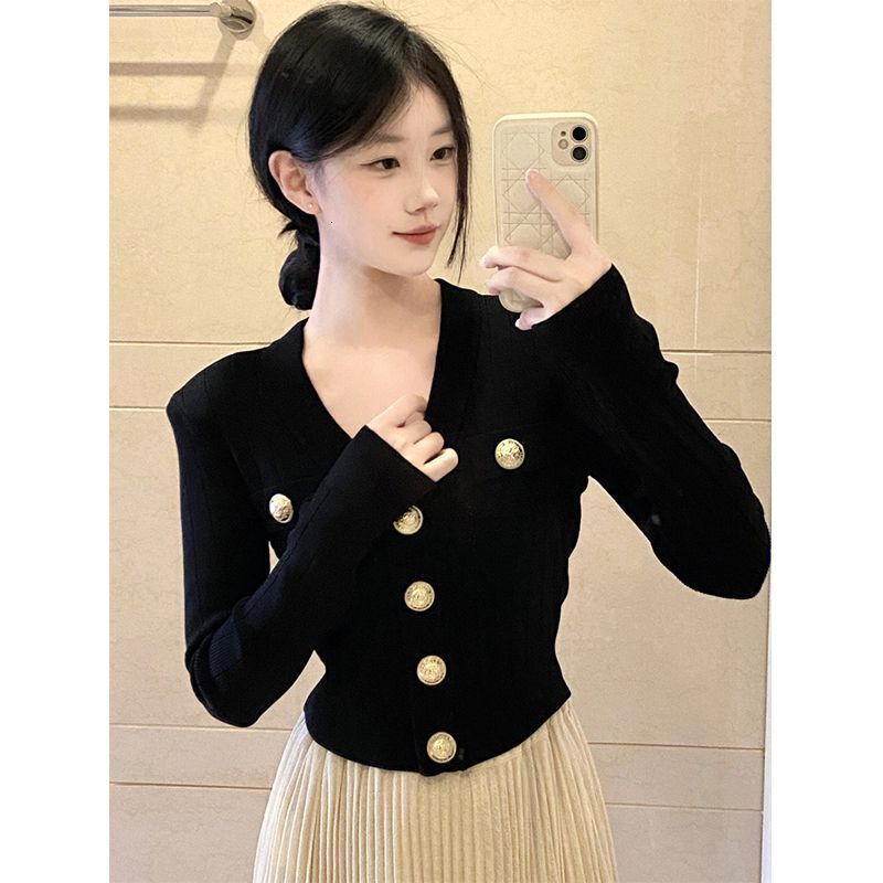 2025 French style black V-neck women's social knit cardigan autumn designer jacket sweater jacket basic shirt top coarse wool fashion short jacke