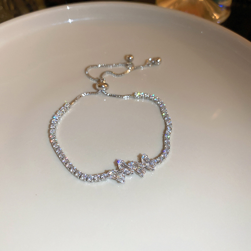 Zircon Butterfly Pull Niche Light Fashion Bracelet Versatile High-end Feel New Women's Jewelry - view 4