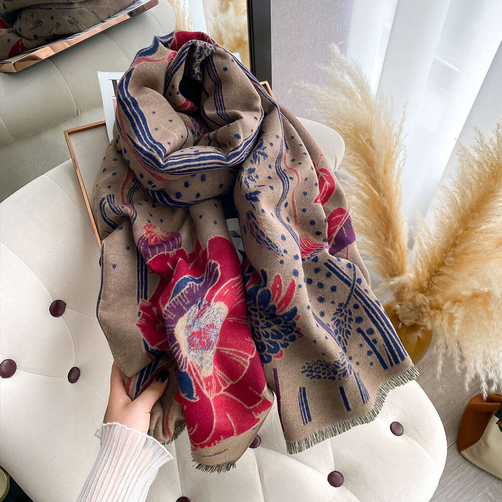 High-end Imitation Cashmere Scarf for Women, Fashionable Warm Floral Neck Warmer, Autumn and Winter Versatile Dual-use Shawl with Jacquard Craftsmansh