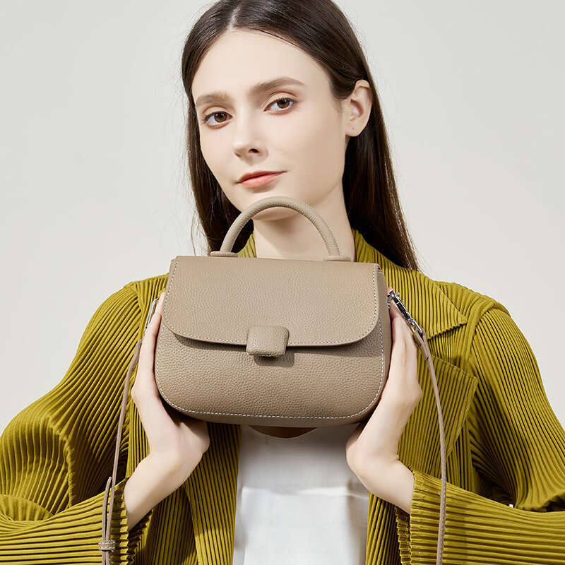 Luxury bag Handbag New Versatile Crossbody Genuine Leather Women s High end Single Shoulder Small Saddle Bag