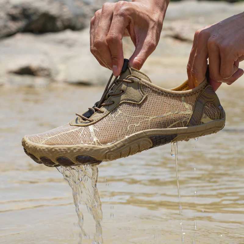 Mens And Womens Upstream Shoes Lightweight Amphibious Shoes Breathable Drainage Stream Hiking Shoes Quickdrying Beach Shoes J251007