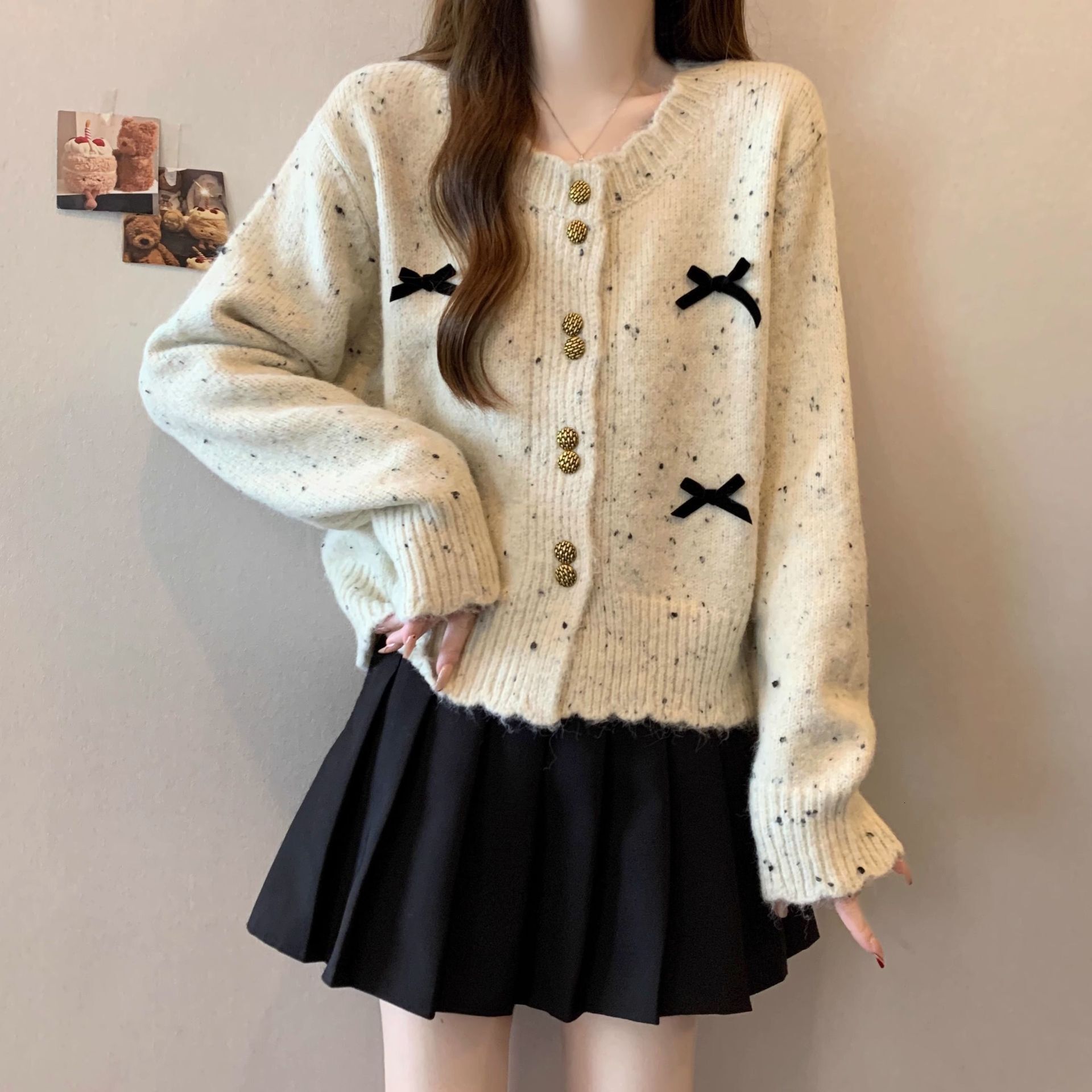 2025 Fashion Color Knitted Women's Open Woolen Sweater Loose fashion Short Coarse Wool Coat Bow Designer Jacket Top Autumn/Winter New Luxury