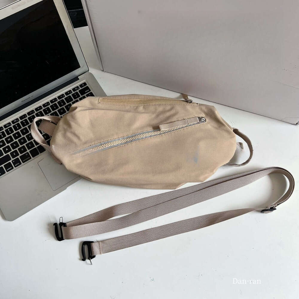 Sports Shoulder Versatile Waterproof Motorcycle Outdoor Casual Crossbody Bag Couple Backpack B5