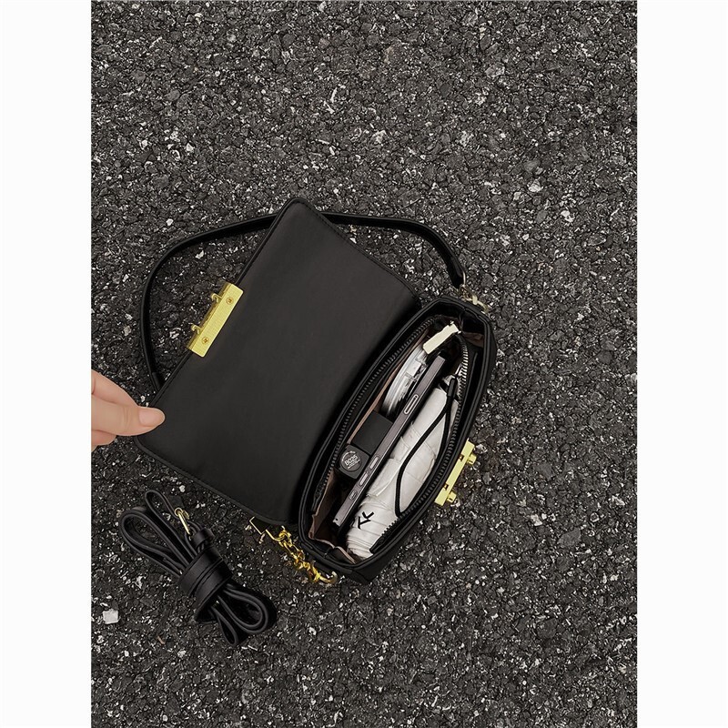 Designer Bag Underarm Bag For Women 2025 New Trendy Ladies Crossbody Luxury Bag Bag Internet Celebrity Hot Style Textured Chain Shoulder Small Square 