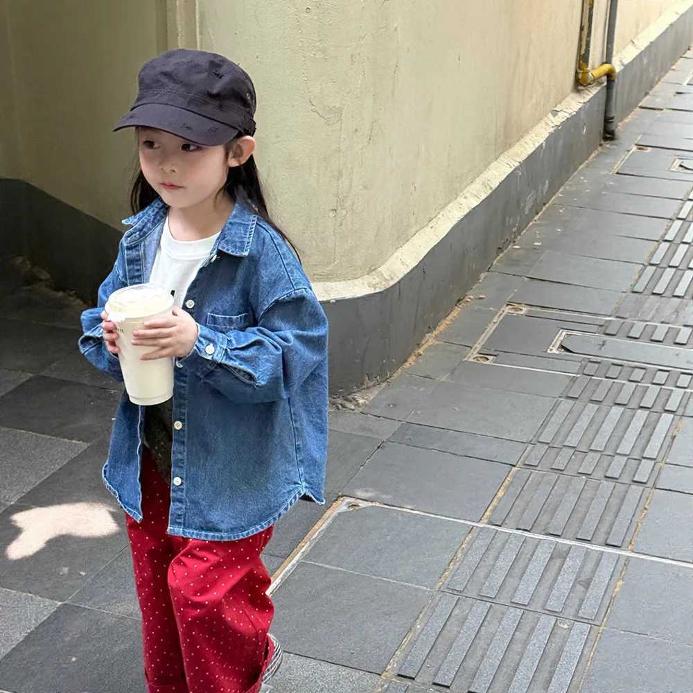 2025 Autumn New Boys and Girls Korean Version Casual Childrens Denim Shirt Jacket Loose Button Jacket Denim Shirt C251007