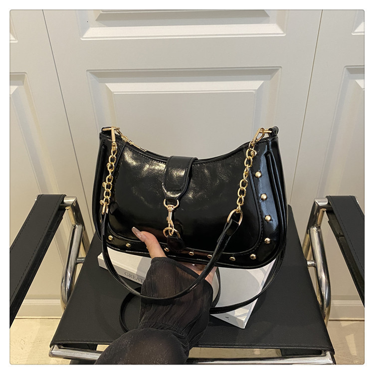 Womens Shoulder Bag Hobo Bag Fashionable Elegant Simple Personalized Versatile Cow Print For Date Daily Shopping 250714