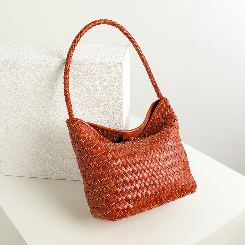 Vacation Lazy Style Casual Handwoven Bucket Handheld Basket Single Shoulder Underarm Woven Bag